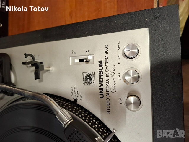 Продава се грамофон Univesum-6000. , снимка 2 - Грамофони - 53407751