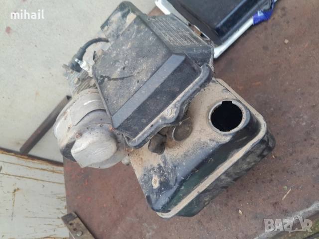 двигател брикс 5 коня на части, снимка 4 - Градинска техника - 51970690