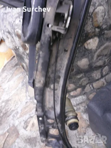 ОЧИЛАРКАТА ,ПРЕДНАТА ГРЕДА ДОЛНАТА ПАСАТ-2, снимка 8 - Части - 48966153