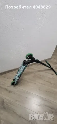 Тротинетка за трикове Lucky crew, снимка 4 - Скейтборд, ховърборд, уейвборд - 49504665