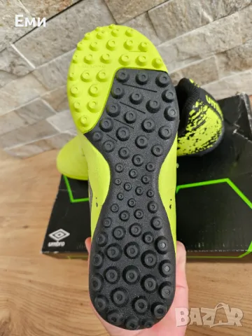 Детски маратонки umbro , снимка 3 - Детски маратонки - 50231702