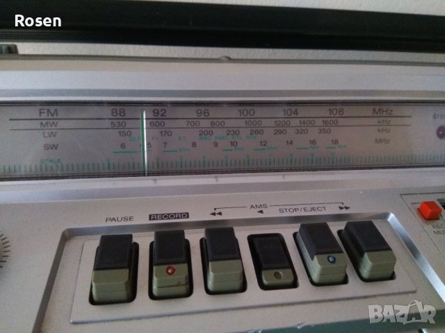 Продавам радиокасетофон Sony cfs 47 L Japan , снимка 9 - Радиокасетофони, транзистори - 40587249