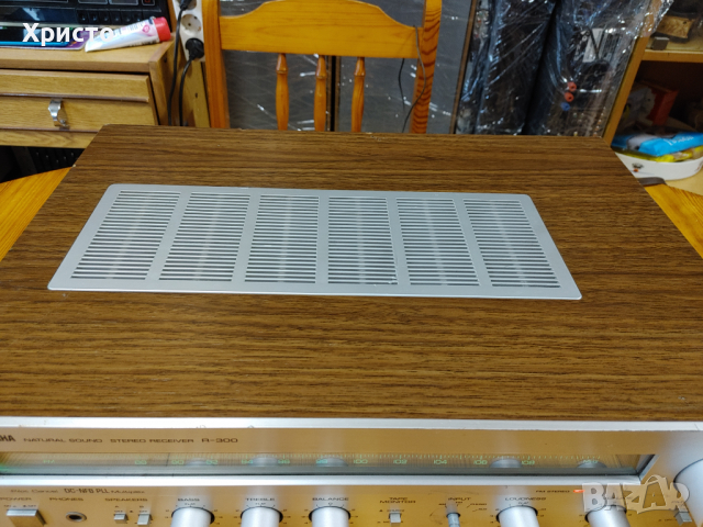 Yamaha r-300, снимка 5 - Ресийвъри, усилватели, смесителни пултове - 36486153