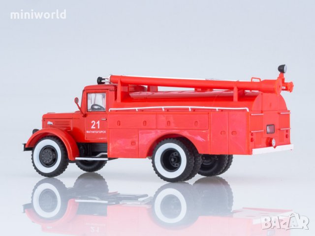 МАЗ 205 АЦ-30 Пожарна - мащаб 1:43 на Наши Грузовики модела е нов в кутия, снимка 4 - Колекции - 28484812