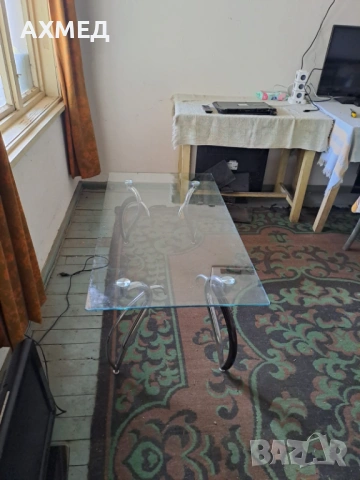 Стъклена холна маса-35 евро, снимка 2 - Маси - 53402421