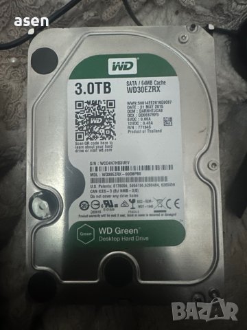 Продавам хард диск  WD Green WD30EZRX 3TB IntelliPower 64MB Cache SATA 