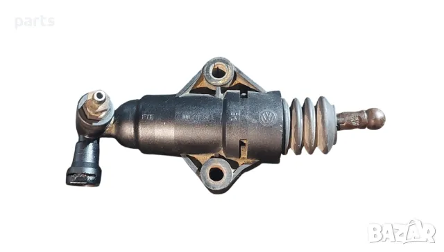 Помпа Съединител VW Голф 4
N:125 (2) - Ауди A3 8L
- Сеат
- Шкода - 1J0721261E