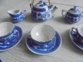 № 8299 Стар малък порцеланов сервиз – миниатюрен синьо-бял комплект , снимка 2