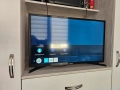 Смарт телевизор SAMSUNG 32, снимка 2