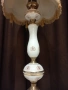 Голяма старинна порцеланова лампа с красив абажур, снимка 3