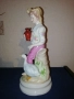 Порцеланови статуетки различни по вид и изработка. , снимка 16