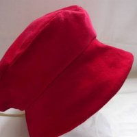ПРОМО ЦЕНА Нови Спортно - елегантна шапка - тип Барета в червено и светло зелено, снимка 5 - Шапки - 9172110