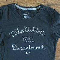 Nike - страхотна дамска тениска, снимка 1 - Тениски - 26320345