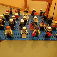 LEGO - Колекция оригинални Лего фигурки от различни серии, снимка 1 - Фигурки - 21111495