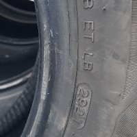 4 зимни гуми за SUV 215/65/16, снимка 2 - Гуми и джанти - 43185000