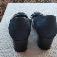 Дамски тъмносини обувки, снимка 2 - Дамски обувки на ток - 43465470