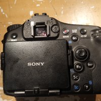 За части Sony A77, снимка 2 - Фотоапарати - 44022893