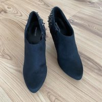 обувки на ток, снимка 3 - Дамски обувки на ток - 29052808