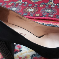 Дамски велурени обувки 37 номер, снимка 3 - Дамски обувки на ток - 36397156