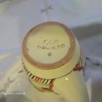 Италиански ръчно рисуван керамичен сервиз за кафе S.C.O Orvieto Italy. Интересен разчупен дизайн., снимка 6 - Антикварни и старинни предмети - 34663467
