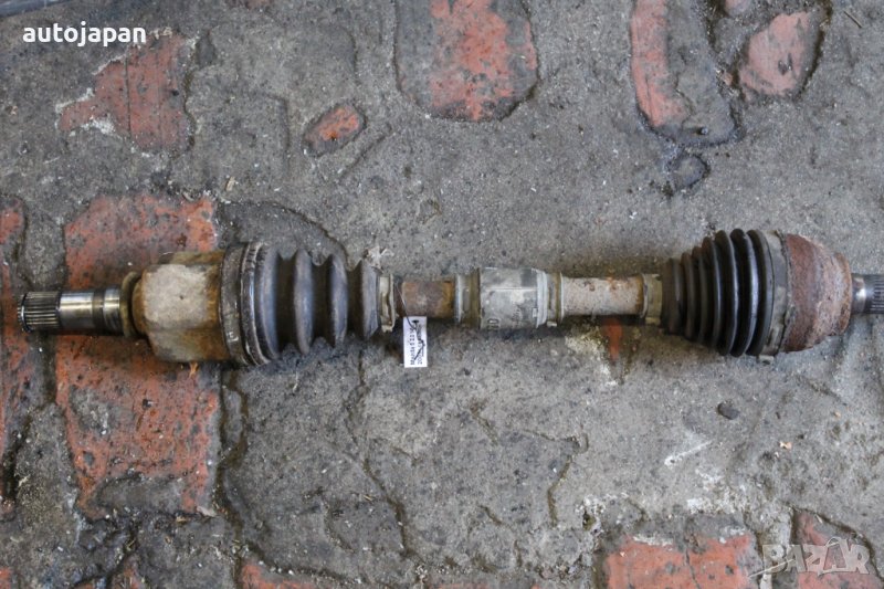 Къса полуоска Мазда 5 2.0 146кс 05г Mazda 5 2.0 146hp 2005, снимка 1