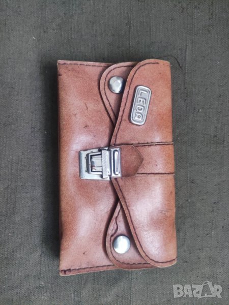 Продавам дамско портмоне LEDA  , снимка 1