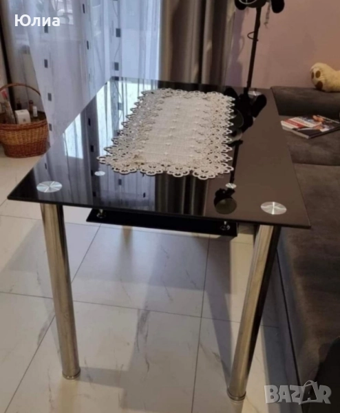 Стъклена маса 130/75/75, снимка 1