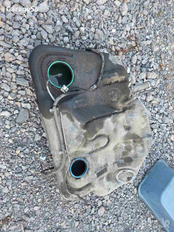 Резервоар за Opel Insignia A 2.0d 4x4 -без защитна ламарина, снимка 1