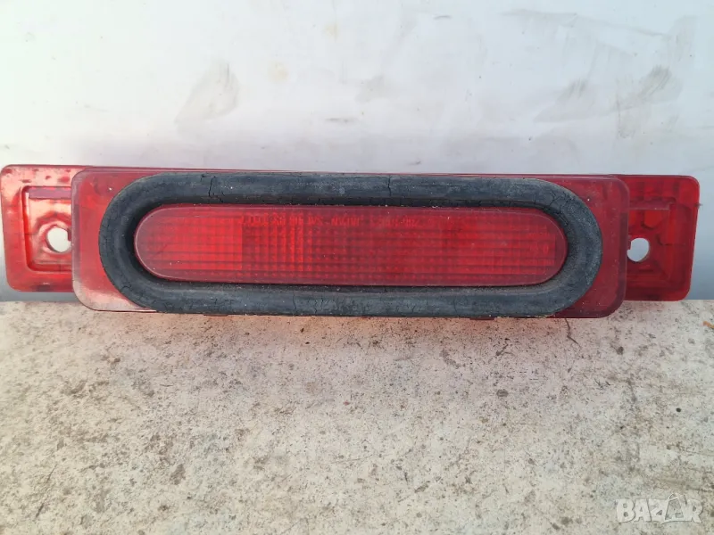 Трети Стоп На Задния Капак За Mazda 626 GF Hatchbak 1998-2002 Година Мазда 626 Хечбек , снимка 1