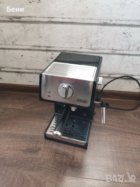 Продавам еспресо кафемашина Delonghi , снимка 1