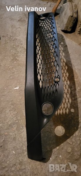 Решетка в предна броня за тойота CHR, снимка 1