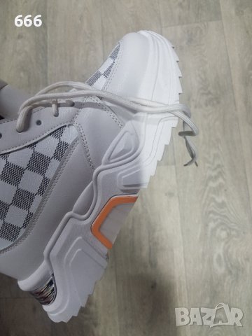 Обувки, снимка 3 - Дамски ежедневни обувки - 42978950