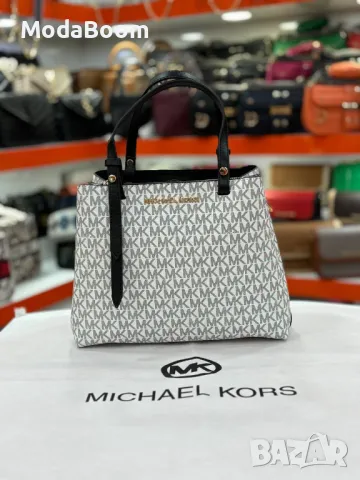 Michael Kors  дамски чанти Различни цветове , снимка 7 - Чанти - 48826114