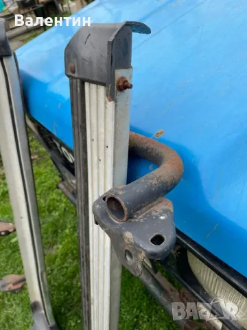 Степенки за Toyota Land Cruiser 70, снимка 2 - Части - 49699431