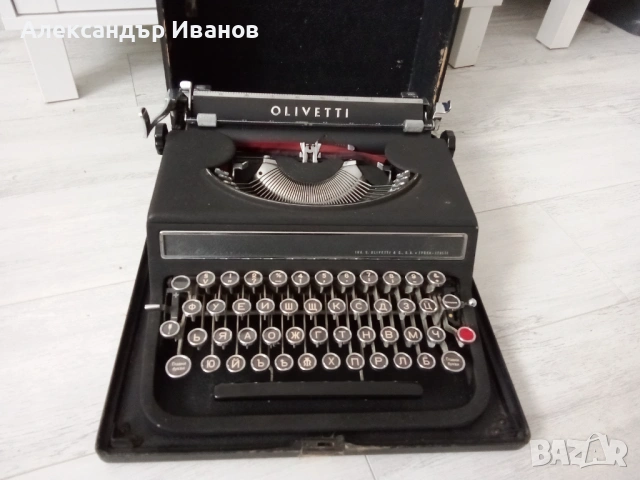Италианска пишеща машина OLIVETTI 1941 г.