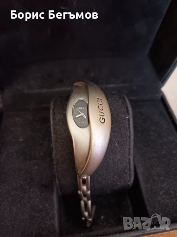Дамски часовник GUCCI, снимка 5 - Дамски - 53259690