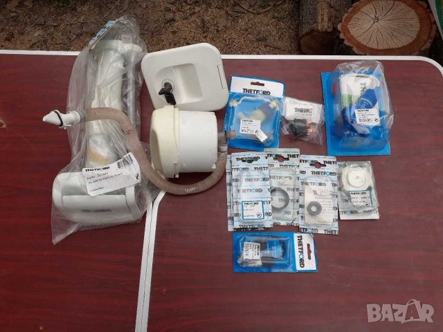 Части за тоалетни Thetford