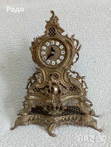 Голям старинен масивен бронзов часовник