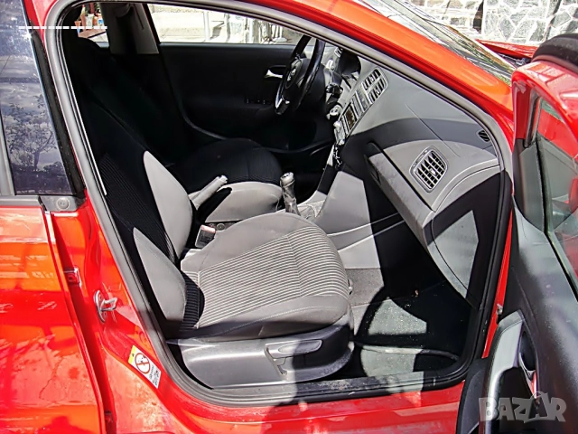 Фолсваген Поло 1.6 TDI на части, снимка 8 - Автомобили и джипове - 51893655