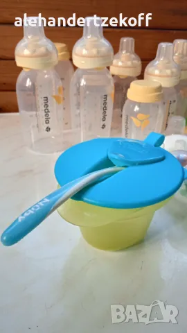 Шишета биберони и аксесоари за бебета Medela, снимка 13 - Аксесоари за кърмачки - 48967106