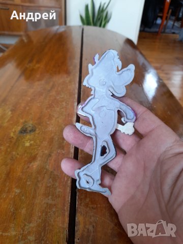 Стара фигурка Ну Погоди #2, снимка 3 - Антикварни и старинни предмети - 37607552