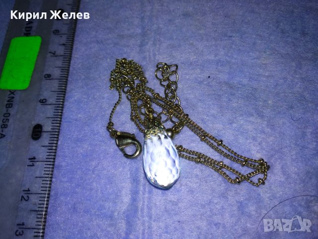 ФАСЕТИРАН КРИСТАЛЕН МАРКОВ ФЕШЪН АРТ МЕДАЛЬОН на AVON с КРАСИВА ФИНА ВЕРИЖКА ЕЙВЪН 37695, снимка 3 - Колиета, медальони, синджири - 40689840