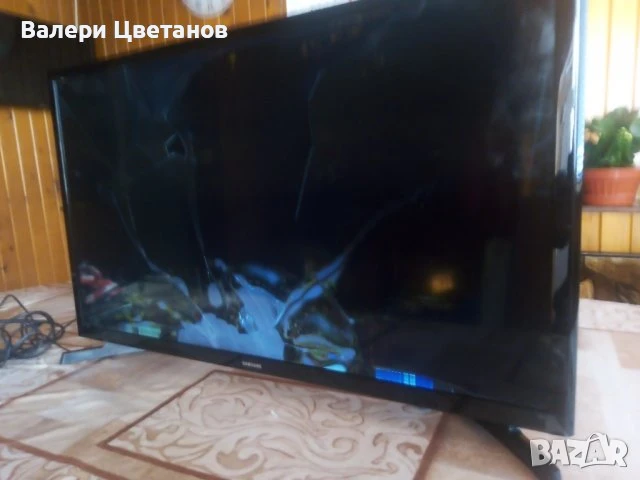 телевизор SAMSUNG UE32J4000AW на части  / 3 броя, снимка 2 - Телевизори - 51398251