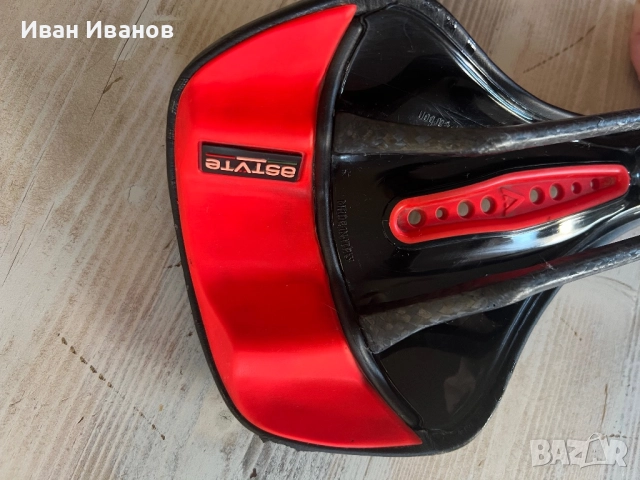 Карбонова седалка ASTUTE STAR, снимка 6 - Аксесоари за велосипеди - 52421158