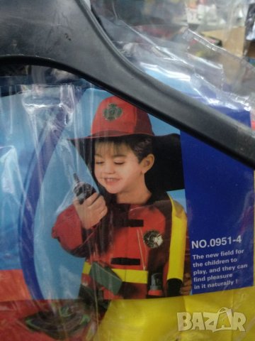 Костюм на пожарникар,с аксесоари