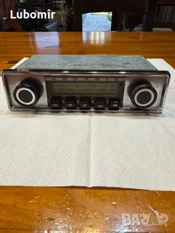 Авторадио Grundig-ftz-101, снимка 2 - Радиокасетофони, транзистори - 49418268