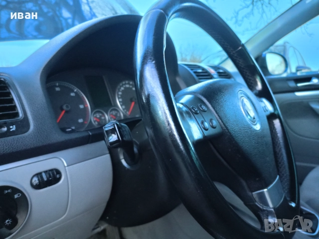 Голф 5 1.9/105*Панорама*, снимка 12 - Автомобили и джипове - 52484959
