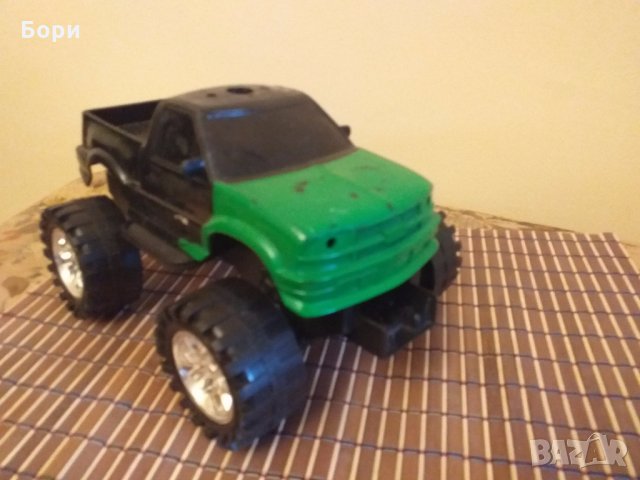 Голям джип, снимка 3 - Коли, камиони, мотори, писти - 27845281