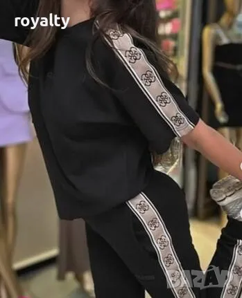 Guess дамски комплект , снимка 2 - Спортни екипи - 49926139