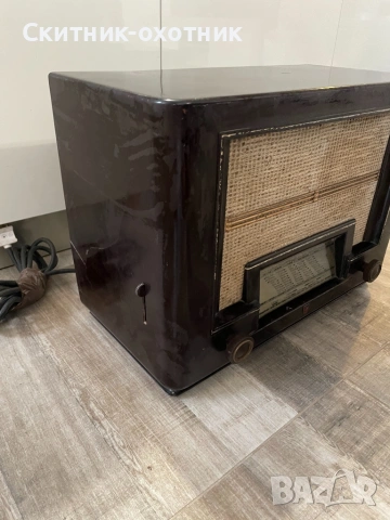 Старо радио Philips, снимка 3 - Антикварни и старинни предмети - 53285063